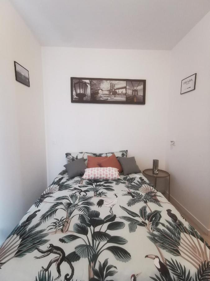 Appartement Cozy En Plein Centre Ville Амьен Экстерьер фото